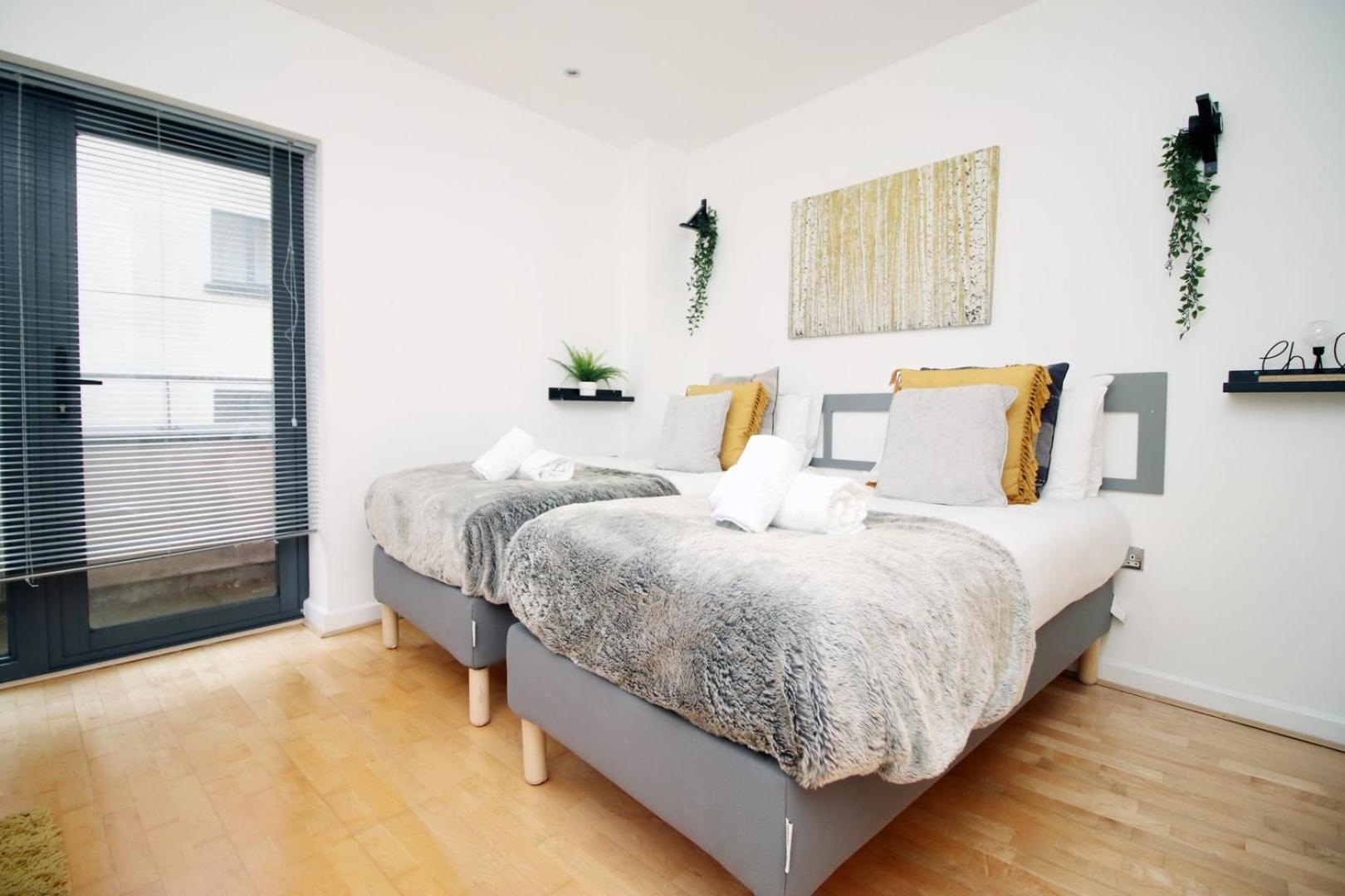 Centrally Located Spacious 2Br | Cohost Partners Cardiff Zewnętrze zdjęcie