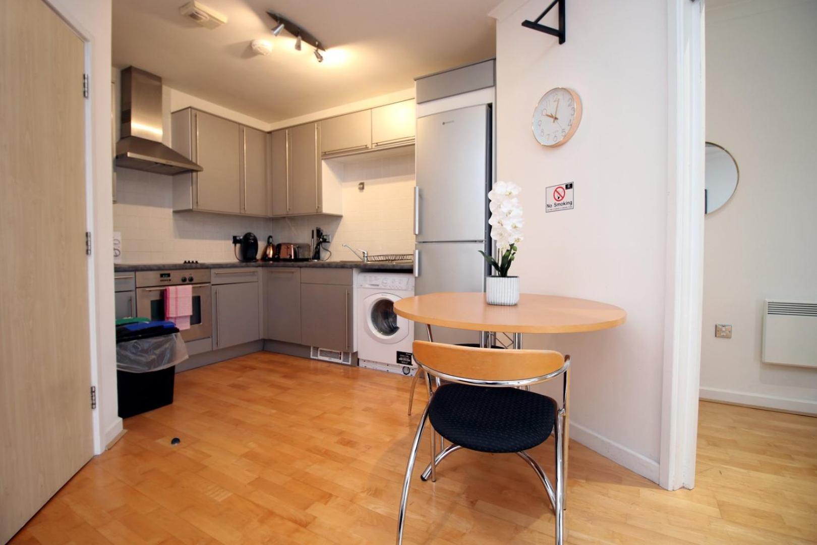 Centrally Located Spacious 2Br | Cohost Partners Cardiff Zewnętrze zdjęcie